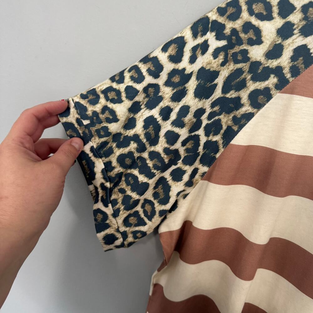 Unbranded Striped Leopard Print Short Sleeve Top Women's Size XL Animal Cheetah - Picture 3 of 6